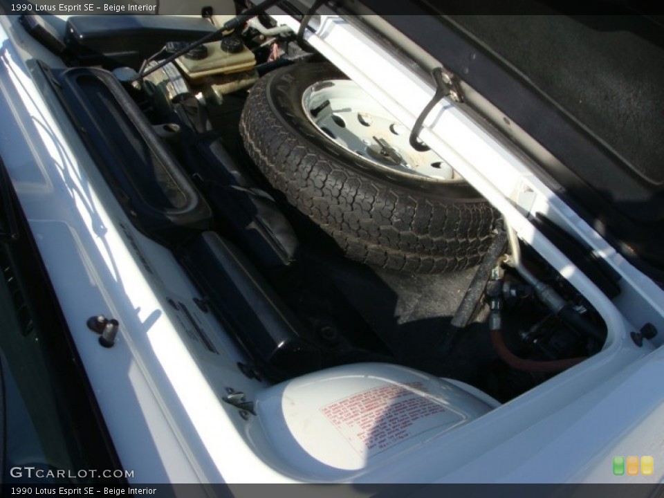 Beige Interior Trunk for the 1990 Lotus Esprit SE #91670240