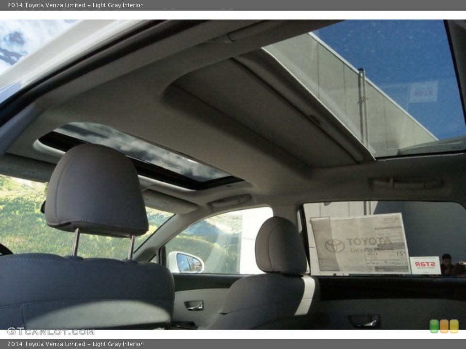 Light Gray Interior Sunroof for the 2014 Toyota Venza Limited #91679390