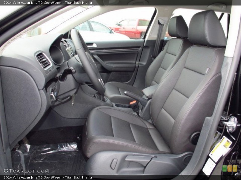 Titan Black Interior Photo for the 2014 Volkswagen Jetta TDI SportWagen #91679961