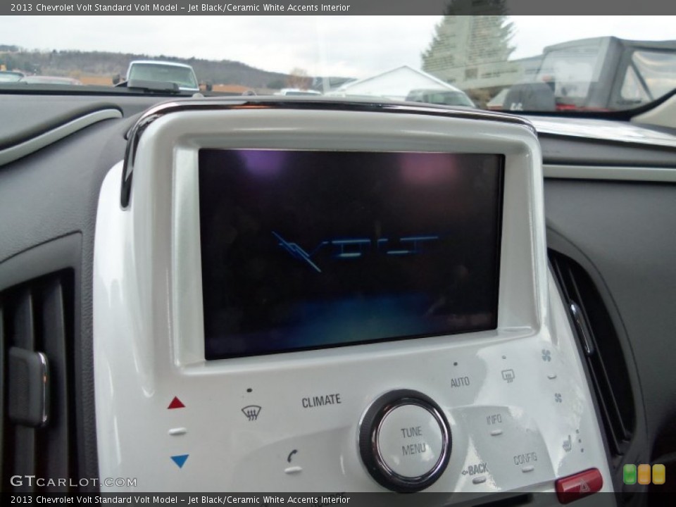 Jet Black/Ceramic White Accents Interior Controls for the 2013 Chevrolet Volt  #91684226