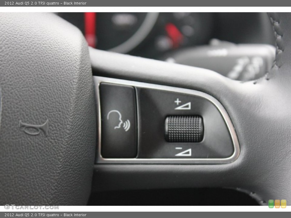 Black Interior Controls for the 2012 Audi Q5 2.0 TFSI quattro #91691669