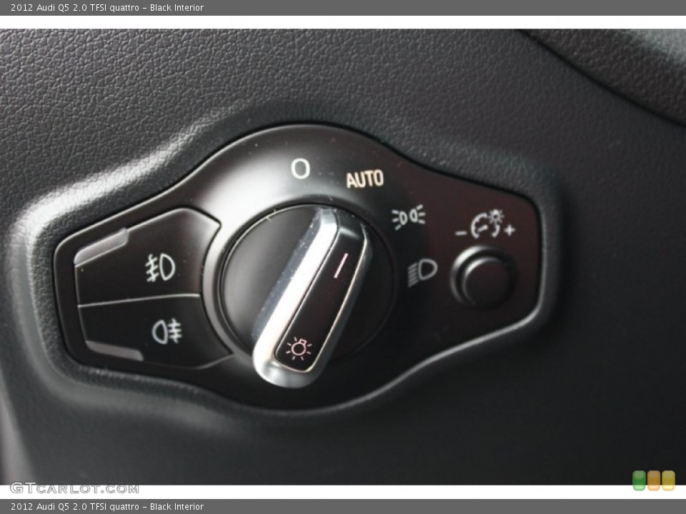 Black Interior Controls for the 2012 Audi Q5 2.0 TFSI quattro #91691687