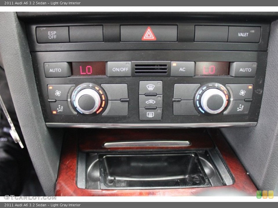 Light Gray Interior Controls for the 2011 Audi A6 3.2 Sedan #91693310
