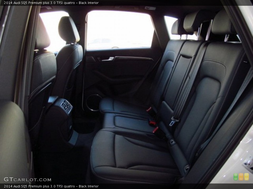 Black Interior Rear Seat For The 2014 Audi Sq5 Premium Plus