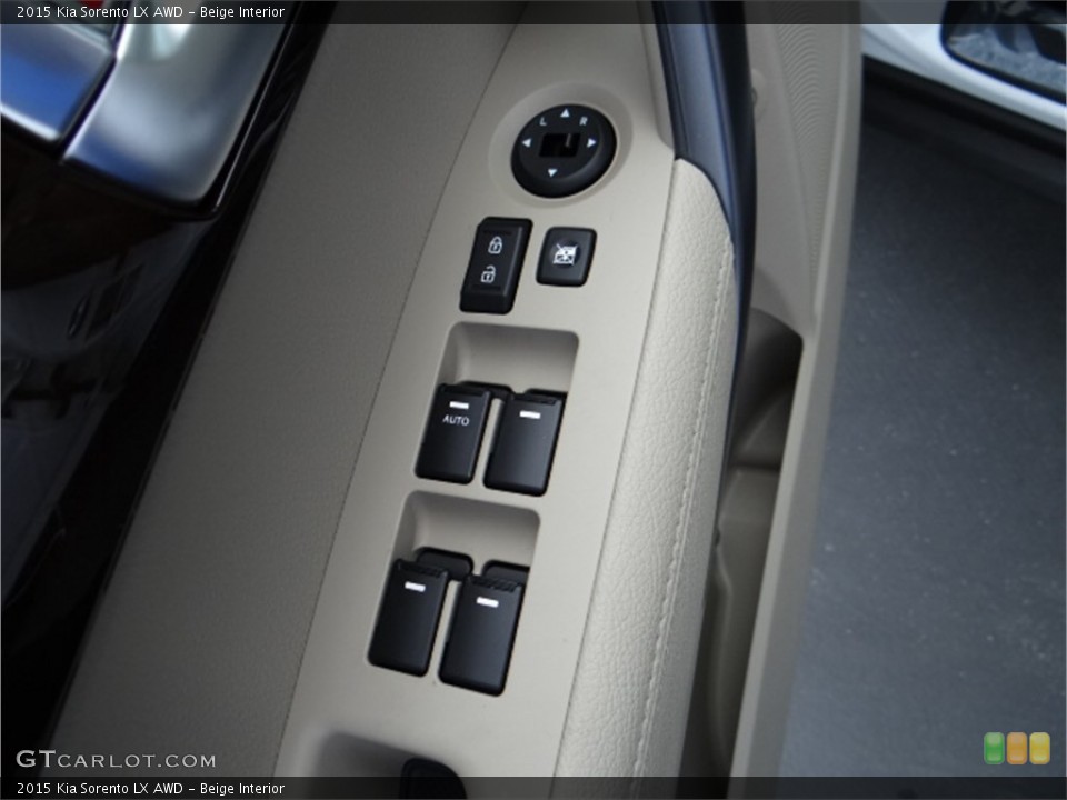 Beige Interior Controls for the 2015 Kia Sorento LX AWD #91697084