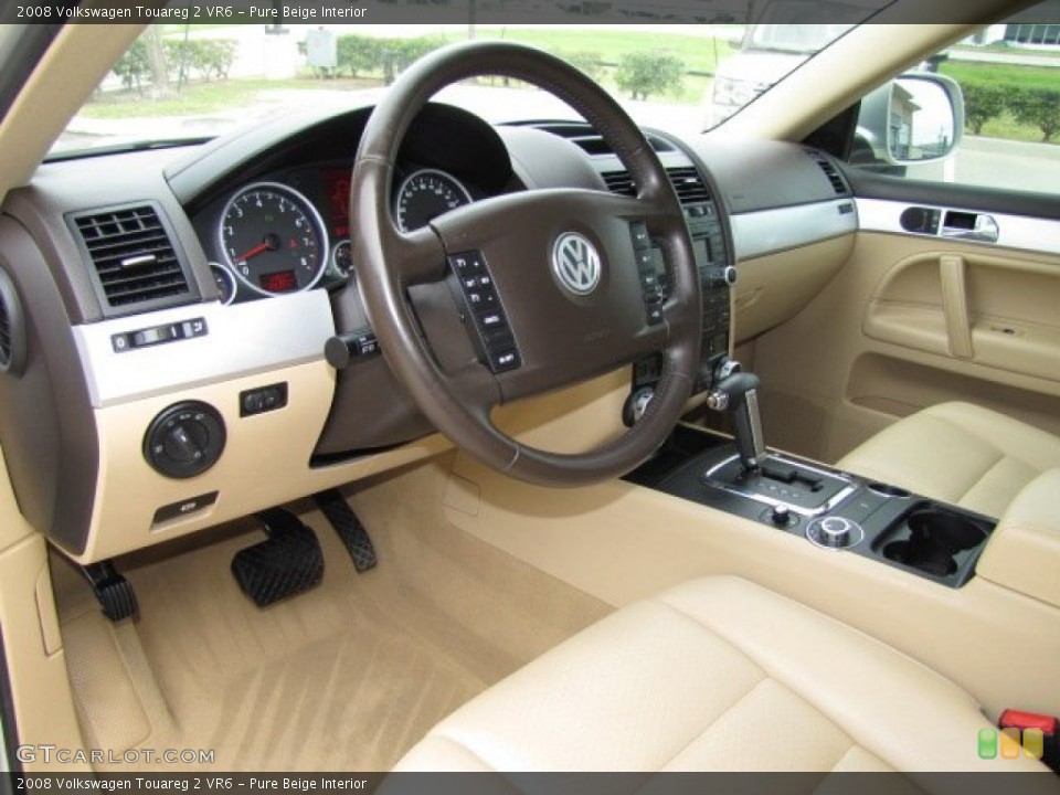 Pure Beige Interior Photo for the 2008 Volkswagen Touareg 2 VR6 #91713586