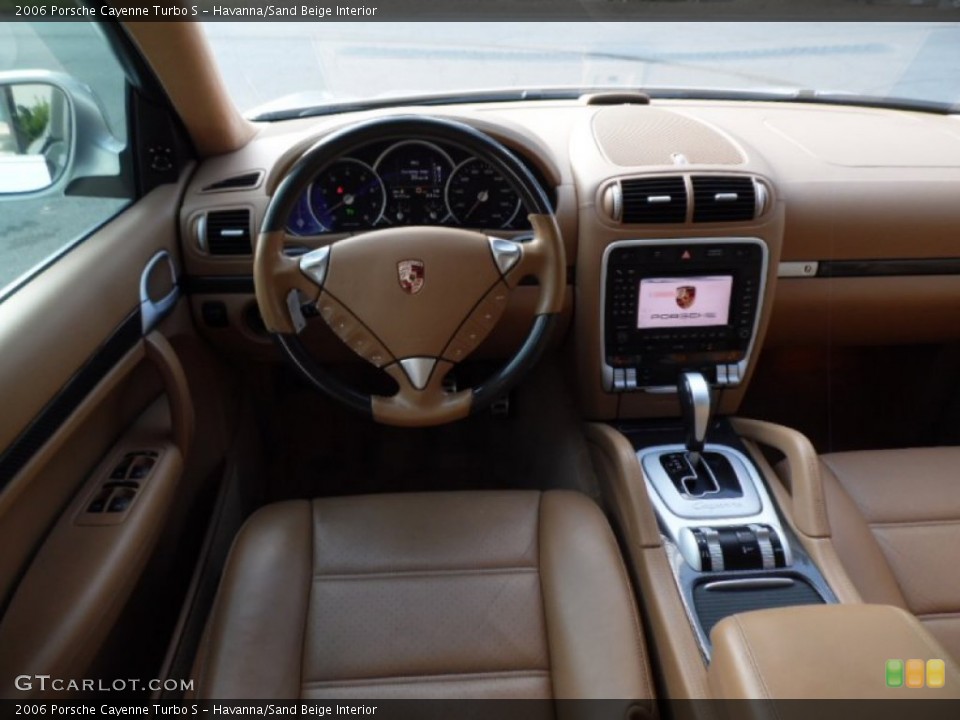 Havanna/Sand Beige Interior Dashboard for the 2006 Porsche Cayenne Turbo S #91719564