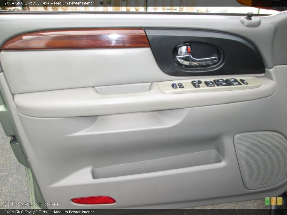 Medium Pewter Interior Door Panel for the 2004 GMC Envoy SLT 4x4 #91742518