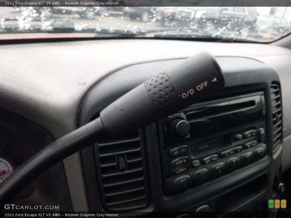 Medium Graphite Grey Interior Transmission for the 2001 Ford Escape XLT V6 4WD #91743193