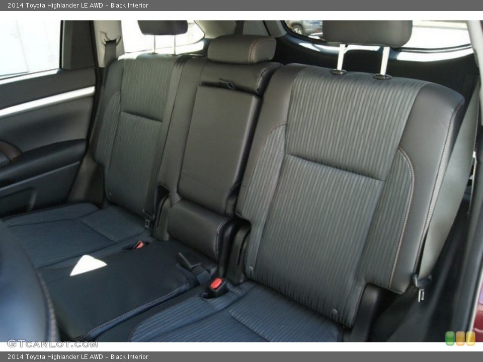 Black Interior Rear Seat for the 2014 Toyota Highlander LE AWD #91755119