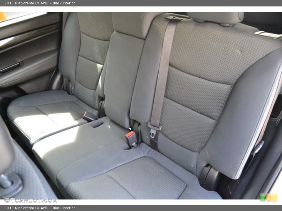 Black Interior Rear Seat for the 2013 Kia Sorento LX AWD #91772996