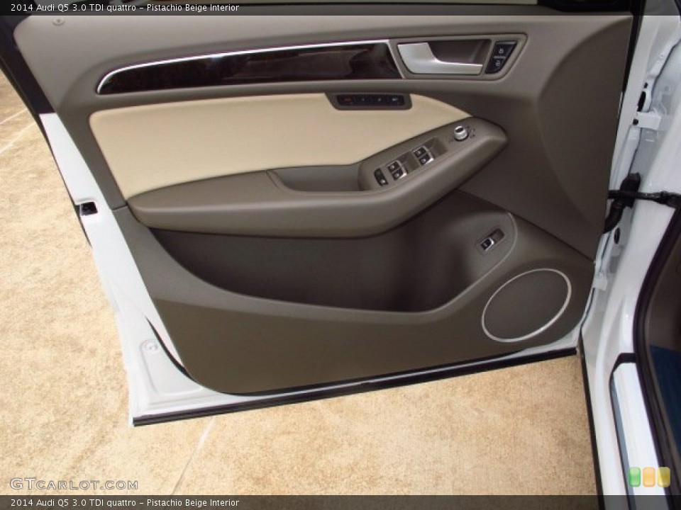 Pistachio Beige Interior Door Panel for the 2014 Audi Q5 3.0 TDI quattro #91795652