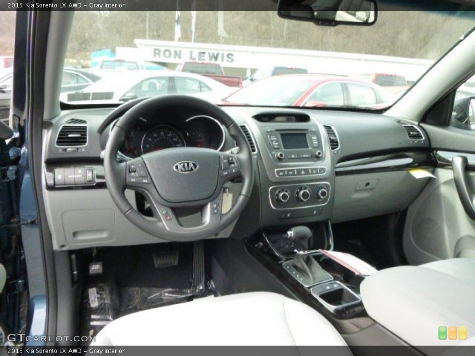 Gray Interior Prime Interior for the 2015 Kia Sorento LX AWD #91796666