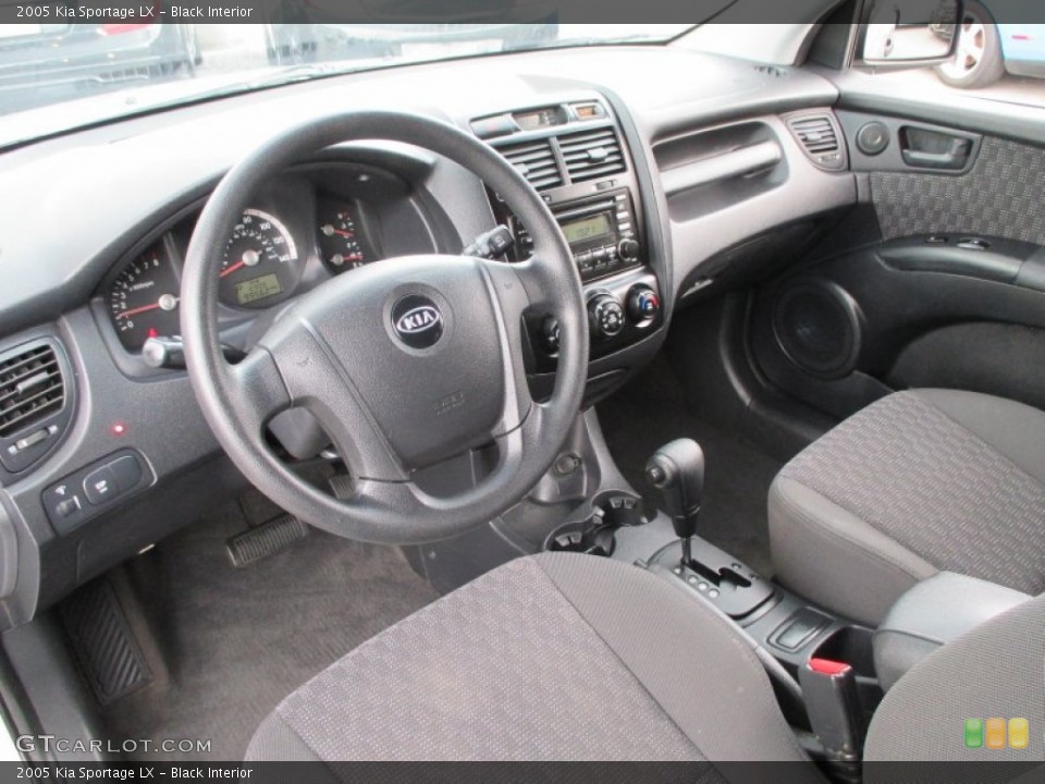 Black 2005 Kia Sportage Interiors