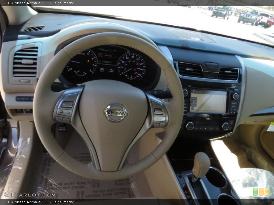 Beige Interior Dashboard for the 2014 Nissan Altima 2.5 SL #91890567