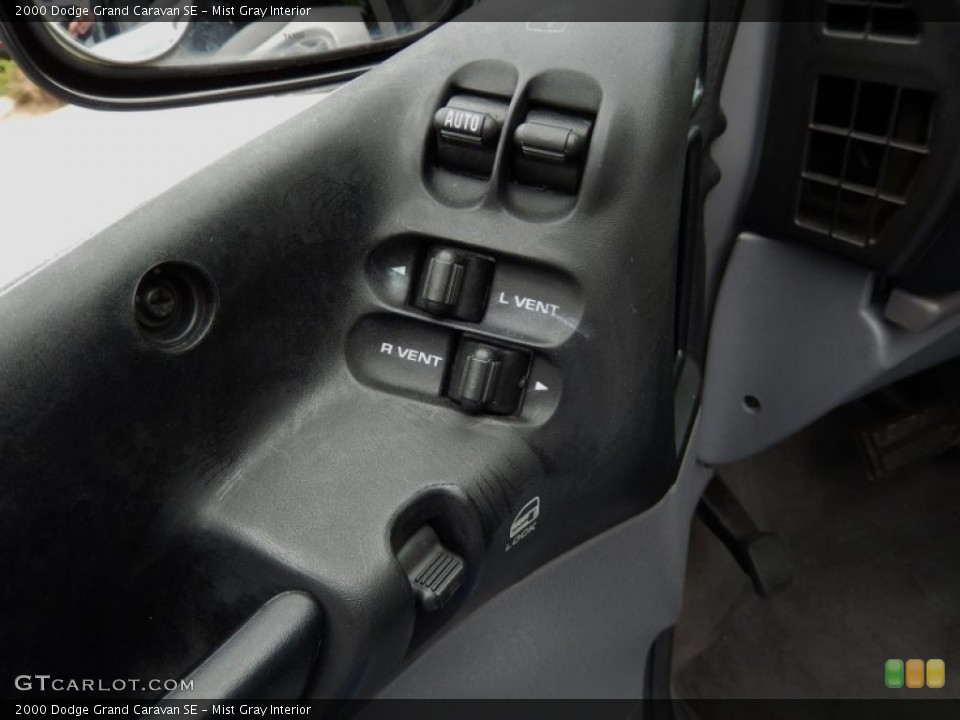Mist Gray Interior Controls for the 2000 Dodge Grand Caravan SE #91896202