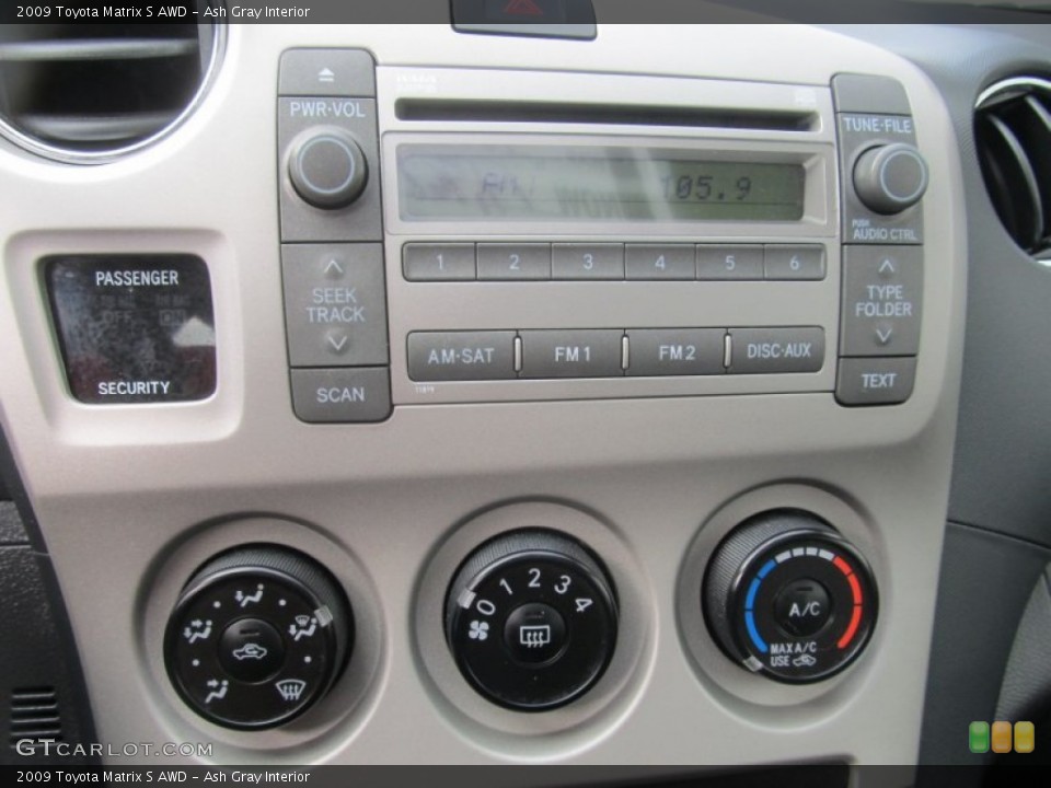 Ash Gray Interior Controls for the 2009 Toyota Matrix S AWD #91926605