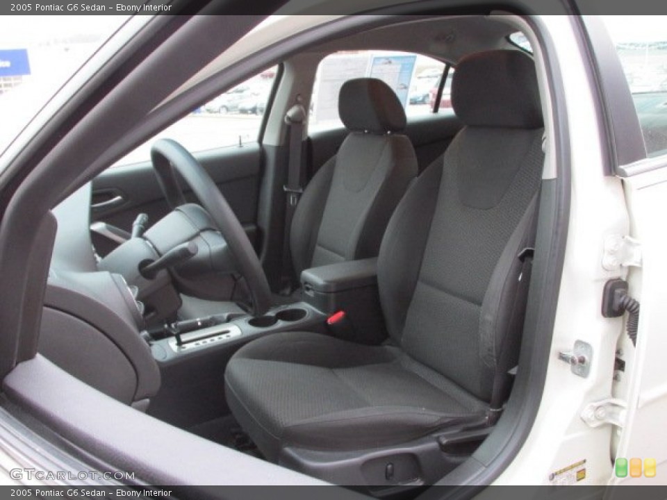 Ebony Interior Photo for the 2005 Pontiac G6 Sedan #91953368