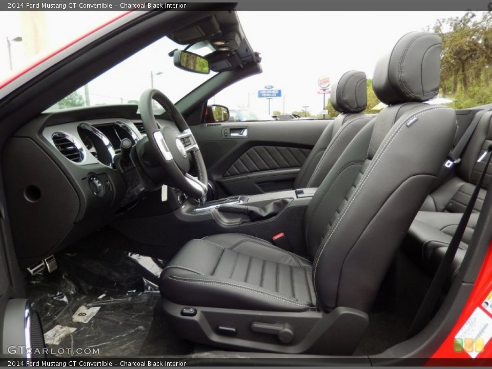 Charcoal Black Interior Photo for the 2014 Ford Mustang GT Convertible #91962398