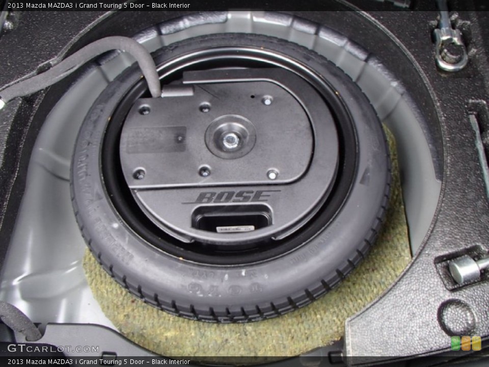 Black Interior Audio System for the 2013 Mazda MAZDA3 i Grand Touring 5 Door #91978349