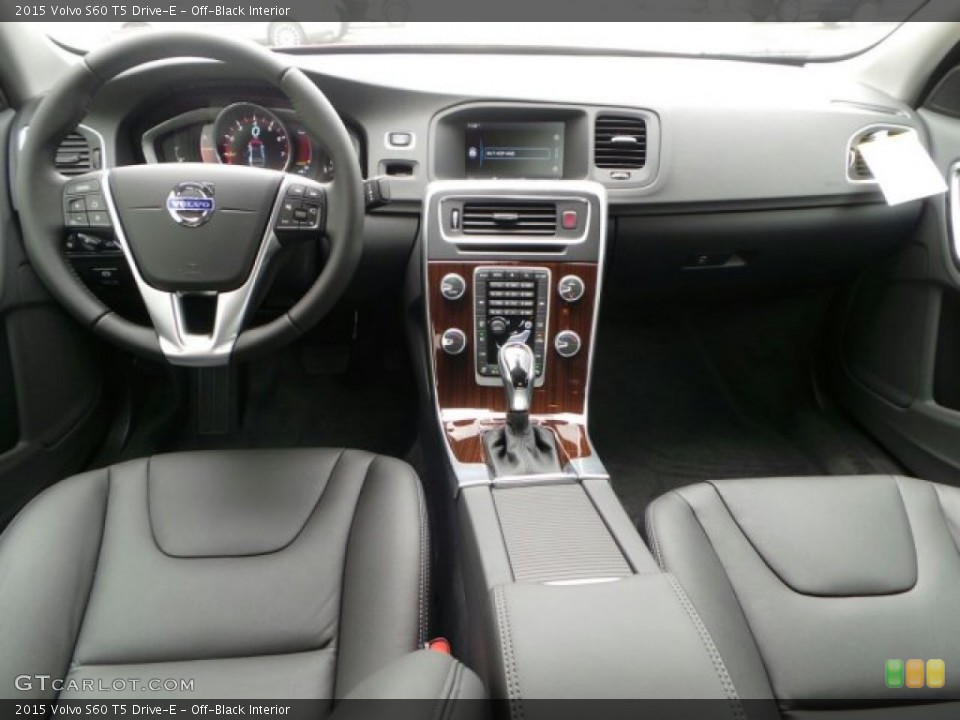 Off-Black Interior Dashboard for the 2015 Volvo S60 T5 Drive-E #91988520