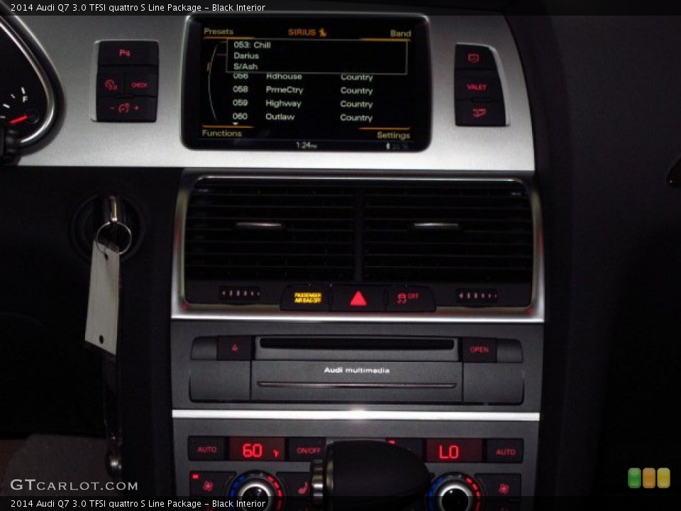 Black Interior Controls for the 2014 Audi Q7 3.0 TFSI quattro S Line Package #92012159