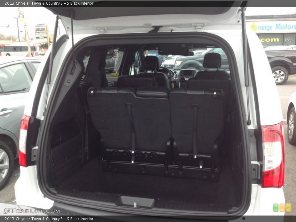 S Black Interior Trunk for the 2013 Chrysler Town & Country S #92058214