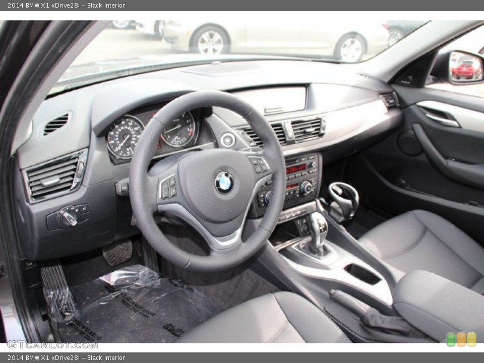 Black Interior Photo for the 2014 BMW X1 xDrive28i #92059046
