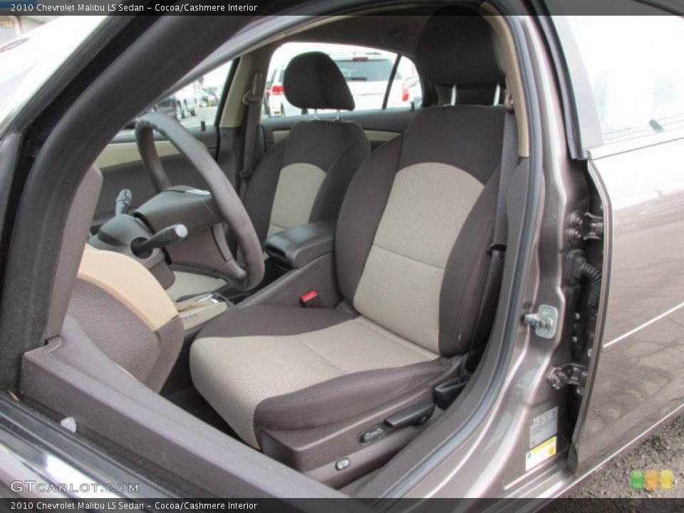 Cocoa/Cashmere Interior Photo for the 2010 Chevrolet Malibu LS Sedan #92067203