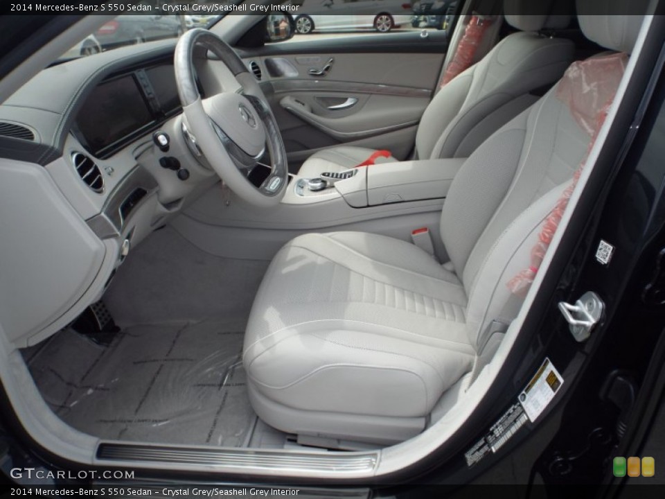 Crystal Grey/Seashell Grey Interior Photo for the 2014 Mercedes-Benz S 550 Sedan #92092355
