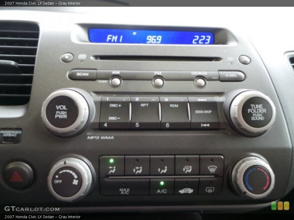 Gray Interior Controls for the 2007 Honda Civic LX Sedan #92105498
