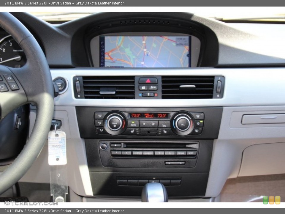 Gray Dakota Leather Interior Controls for the 2011 BMW 3 Series 328i xDrive Sedan #92158657