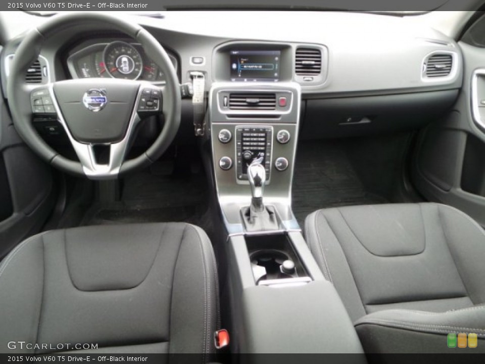 Off-Black Interior Dashboard for the 2015 Volvo V60 T5 Drive-E #92172004