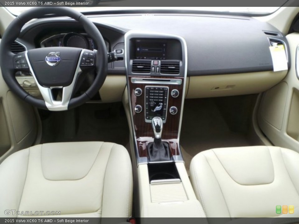 Soft Beige Interior Dashboard for the 2015 Volvo XC60 T6 AWD #92220367