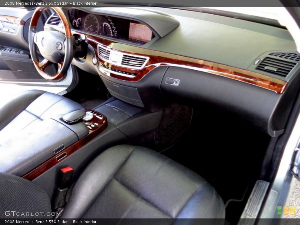 Black Interior Dashboard for the 2008 Mercedes-Benz S 550 Sedan #92229109