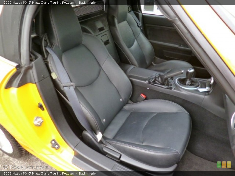 Black Interior Front Seat for the 2009 Mazda MX-5 Miata Grand Touring Roadster #92231797