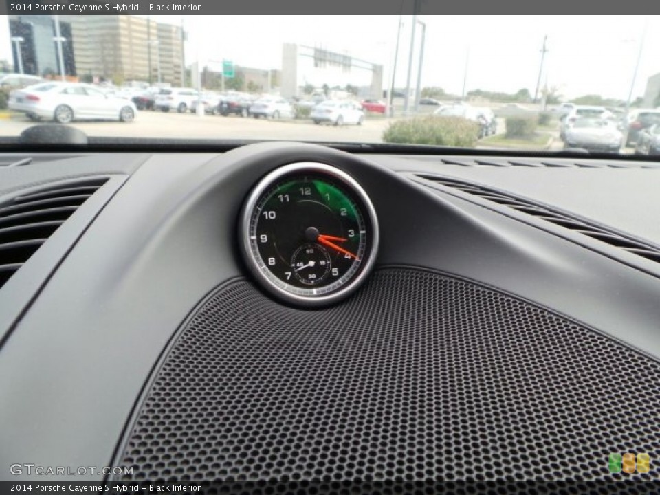 Black Interior Gauges for the 2014 Porsche Cayenne S Hybrid #92237645