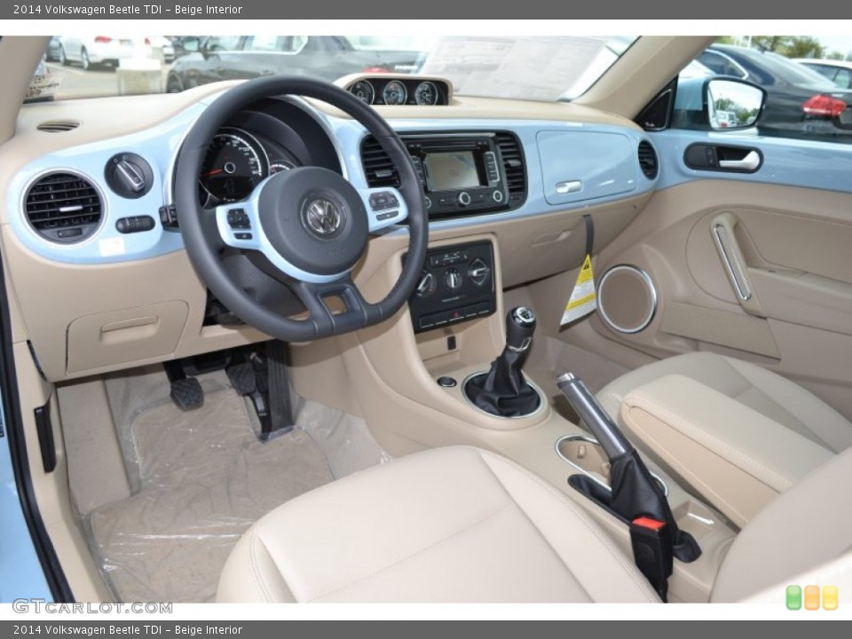 Beige Interior Photo for the 2014 Volkswagen Beetle TDI #92279167