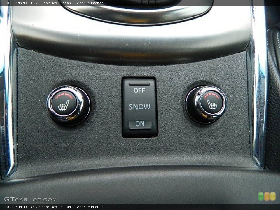 Graphite Interior Controls for the 2012 Infiniti G 37 x S Sport AWD Sedan #92280931