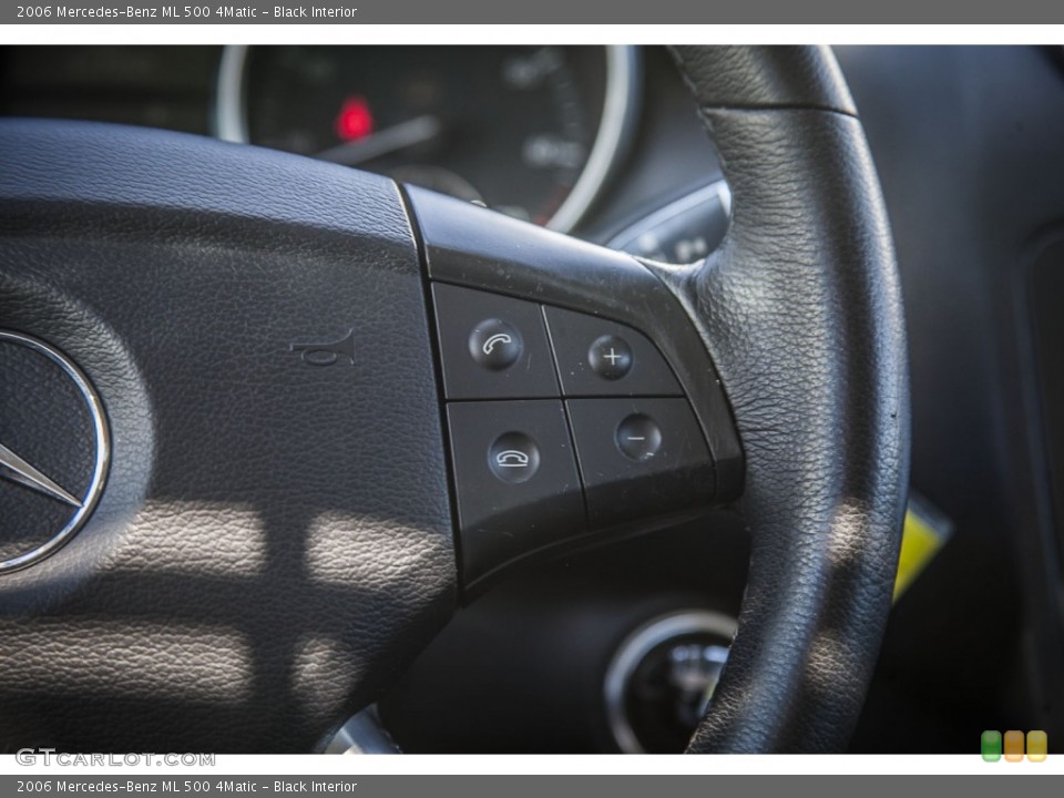 Black Interior Controls for the 2006 Mercedes-Benz ML 500 4Matic #92324559