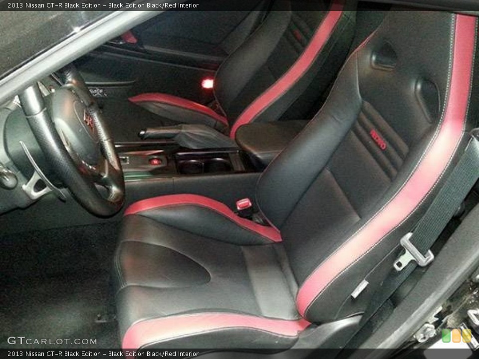 Black Edition Black/Red Interior Front Seat for the 2013 Nissan GT-R Black Edition #92392023