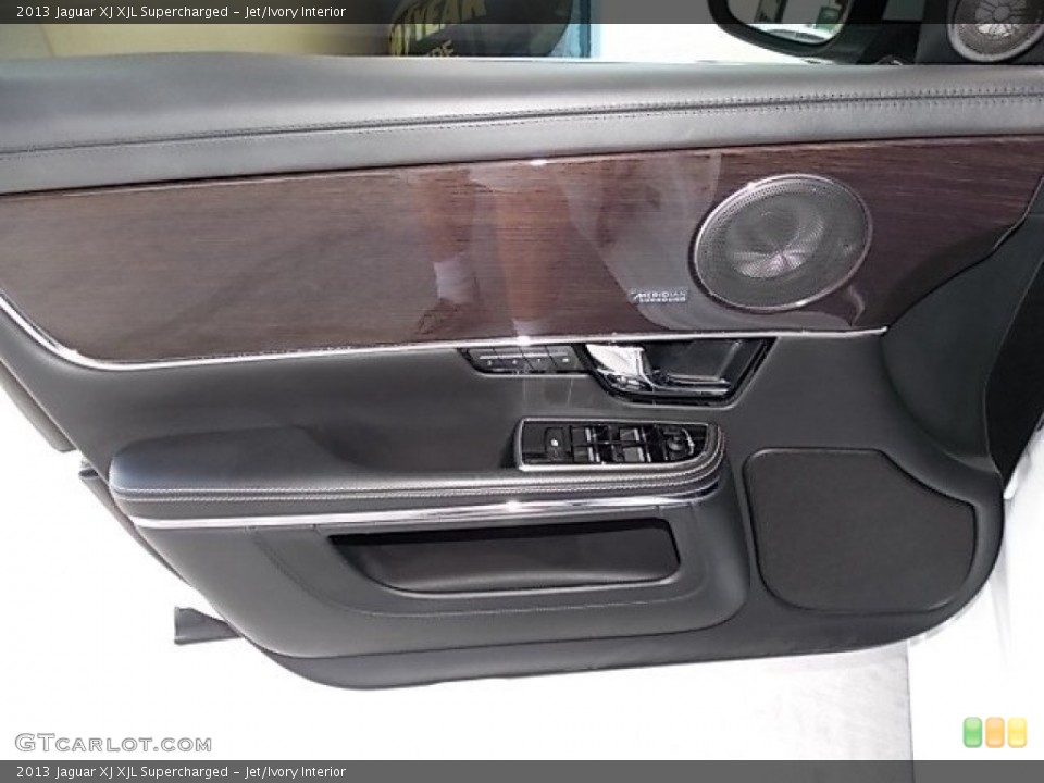 Jet/Ivory Interior Door Panel for the 2013 Jaguar XJ XJL Supercharged #92461238