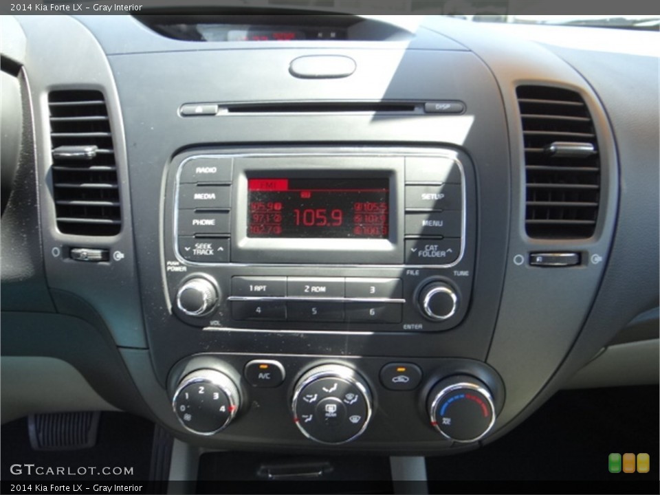 Gray Interior Controls for the 2014 Kia Forte LX #92483246