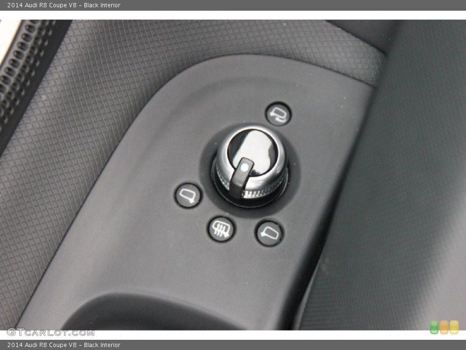 Black Interior Controls for the 2014 Audi R8 Coupe V8 #92514084