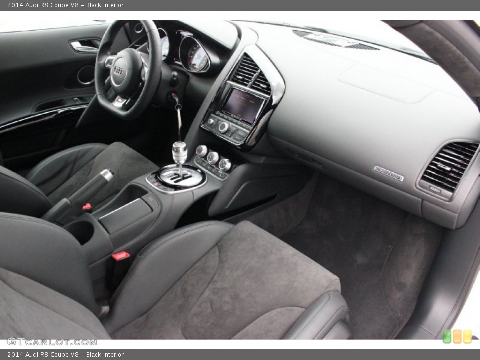 Black Interior Dashboard for the 2014 Audi R8 Coupe V8 #92514684