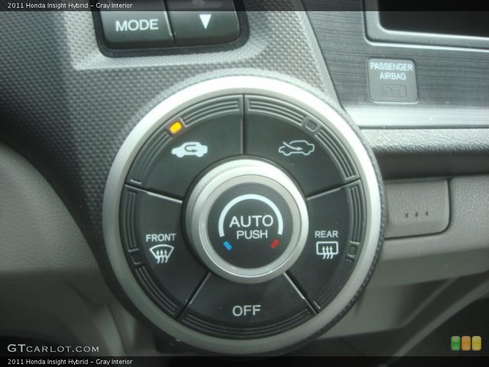 Gray Interior Controls for the 2011 Honda Insight Hybrid #92522886