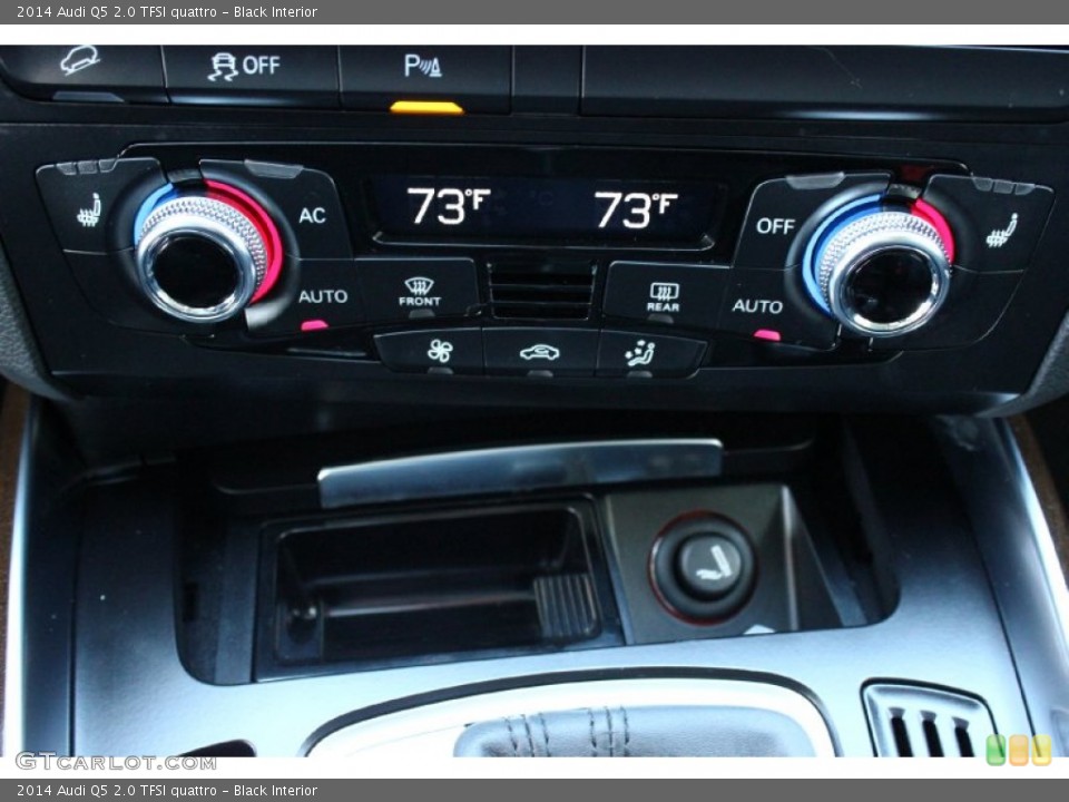 Black Interior Controls for the 2014 Audi Q5 2.0 TFSI quattro #92526693