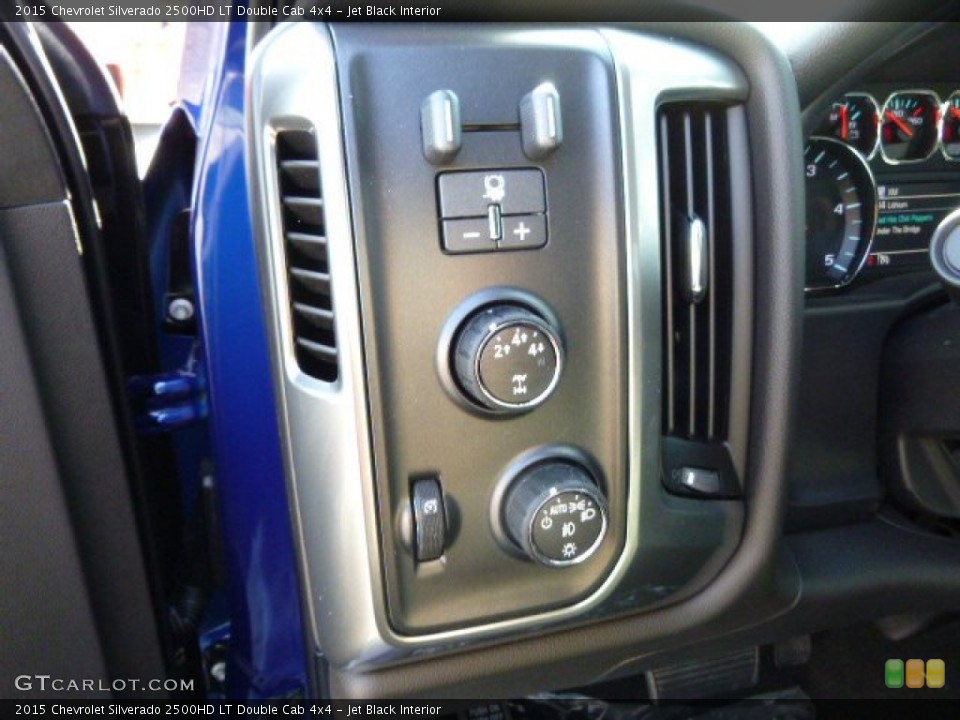 Jet Black Interior Controls for the 2015 Chevrolet Silverado 2500HD LT Double Cab 4x4 #92599344