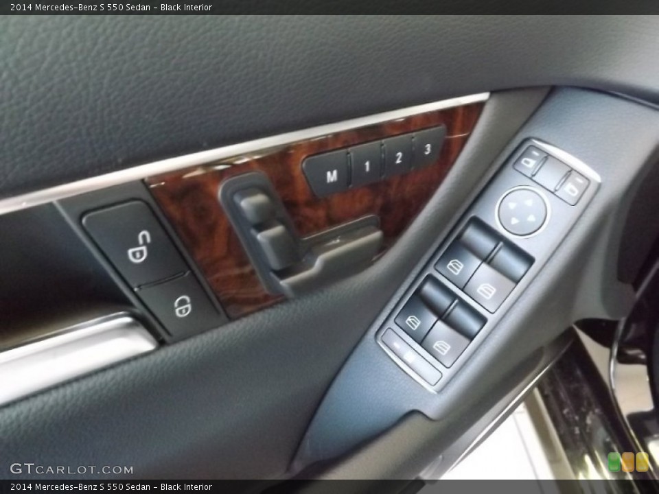 Black Interior Controls for the 2014 Mercedes-Benz S 550 Sedan #92599736