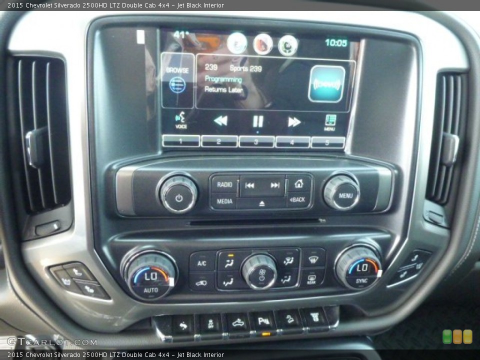Jet Black Interior Controls for the 2015 Chevrolet Silverado 2500HD LTZ Double Cab 4x4 #92612345